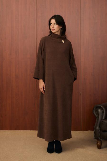 Broş Elbise-Kahverengi