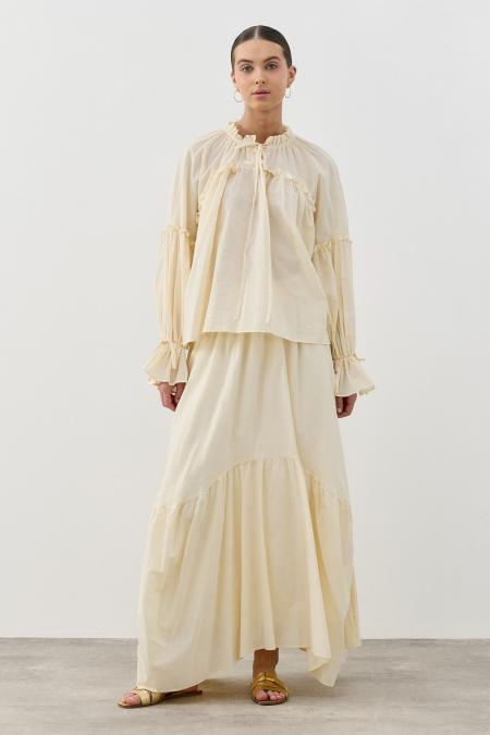 Romence Takım-Sarı