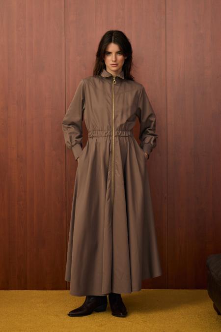 Kolej Elbise-Acı Kahve